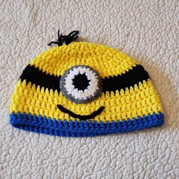 Universal Studio Other - Handmade Minions Crochet Beanie Hat